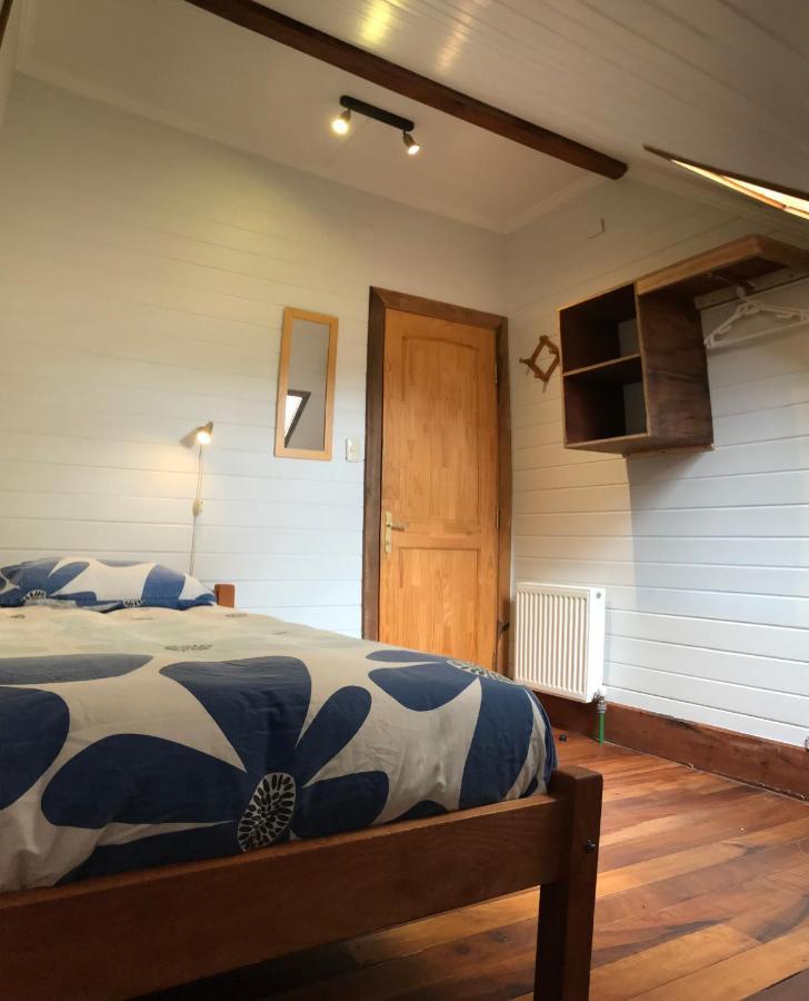 Hostal Compass Del Sur Puerto Varas Exterior foto